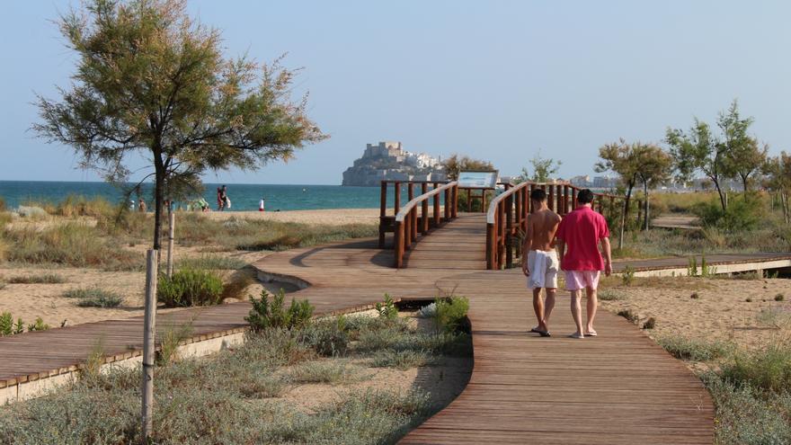 Guía interactiva: Ocho senderos para relajarte junto al mar en Castellón