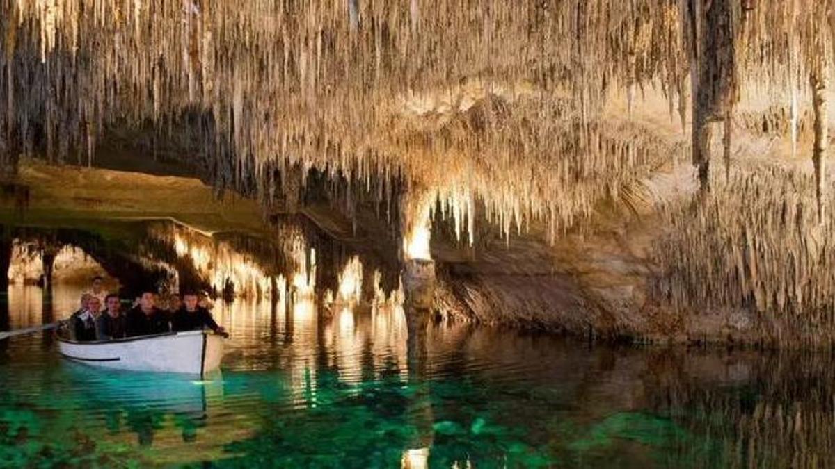 Los guías de montaña de Mallorca exigen que no se les “criminalice” por el deterioro de las cuevas