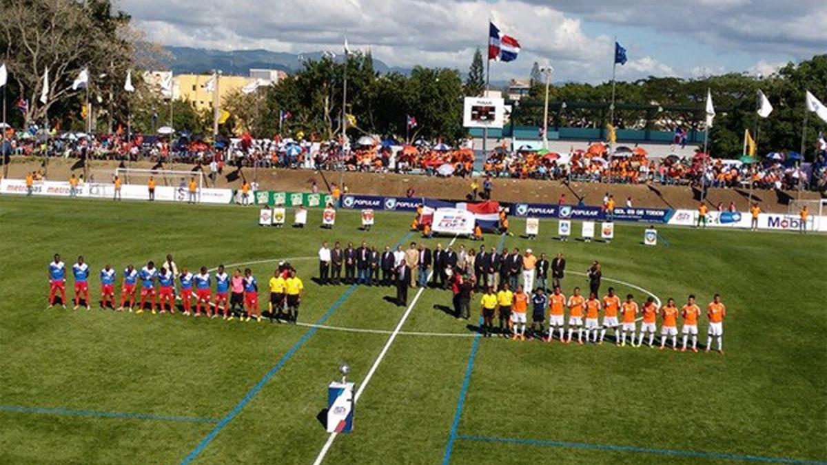 Acto inaugural de la Liga de Fútbol Dominicana