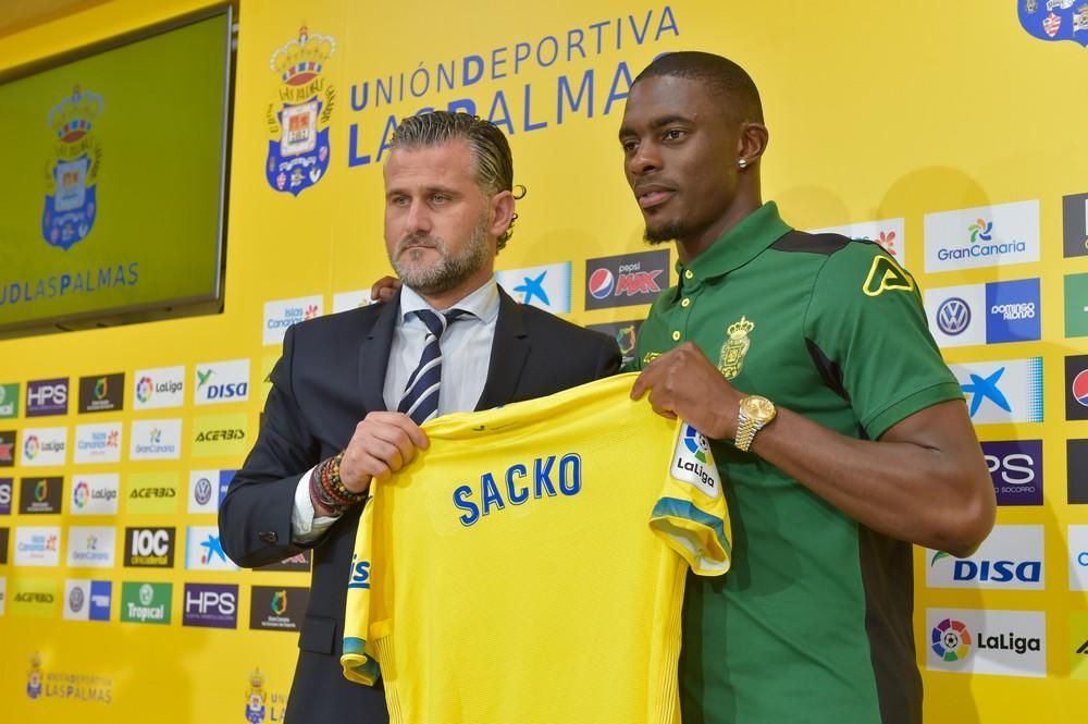 Presentación de Sacko como nuevo jugador de la UD Las Palmas