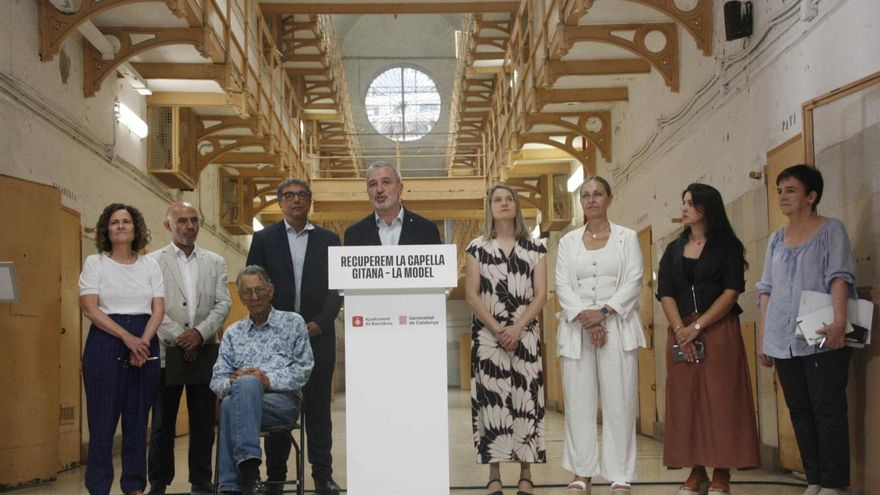 Descobertes les pintures murals de la capella Gitana a la presó Model de Barcelona