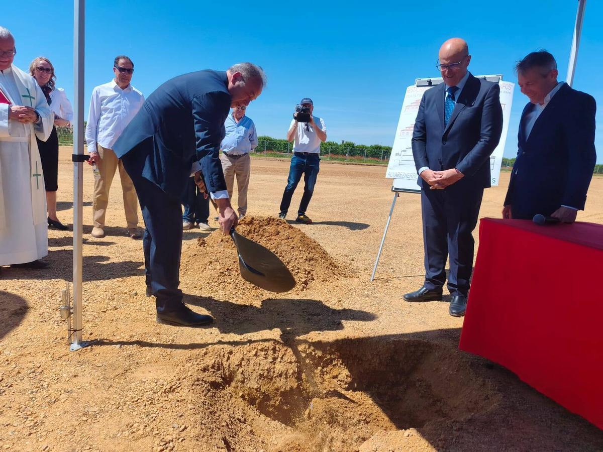 GALERÍA | Primera piedra del área de servicio y logística de Villalpando GALERÍA | Primera piedra del área de servicio y logística de Villalpando