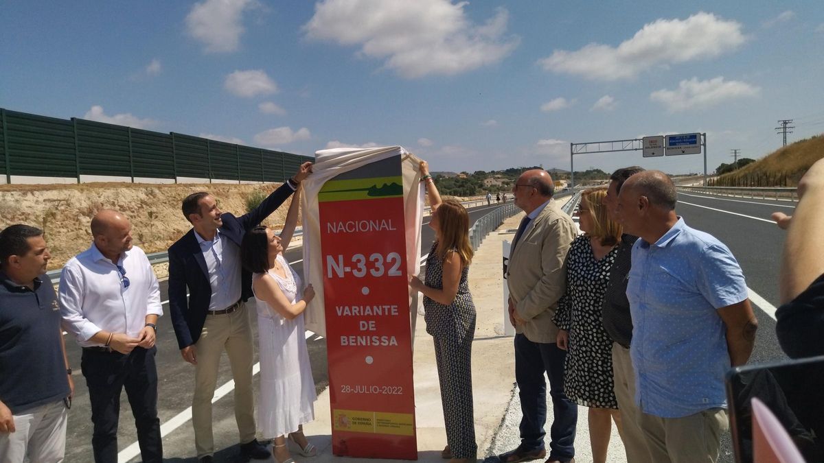 La inauguración de la variante que ha permitido sacar el tráfico de dentro de Benissa