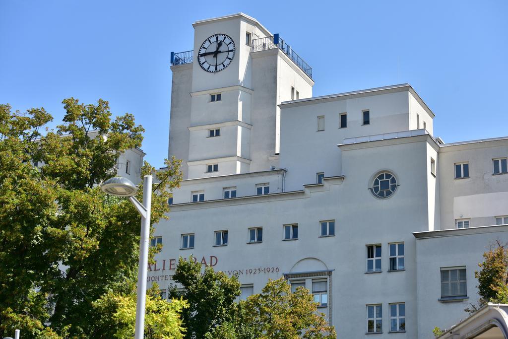 Fachada de Amalienbad.