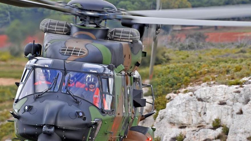 Helicóptero NH90 TTH De Las Fuerzas Armadas Francesas