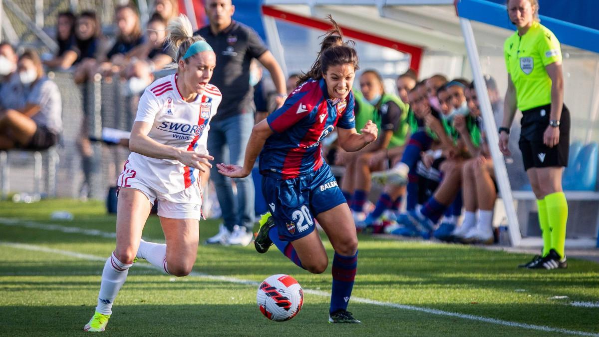 Paula Tomas, durante el partido ante el OL