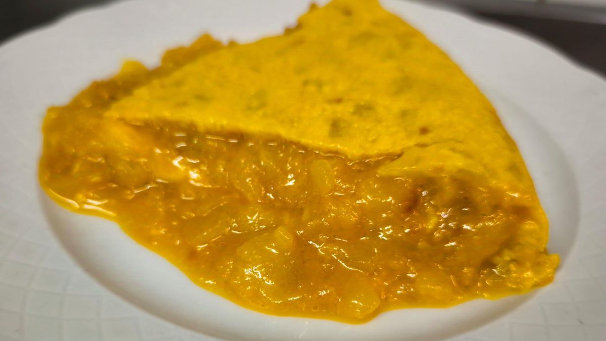 Imagen de la tortilla del Mesón el Viso, de mollejas y riñones de lechazo, que ganó el segundo premio en el campeonato nacional de tortilla.