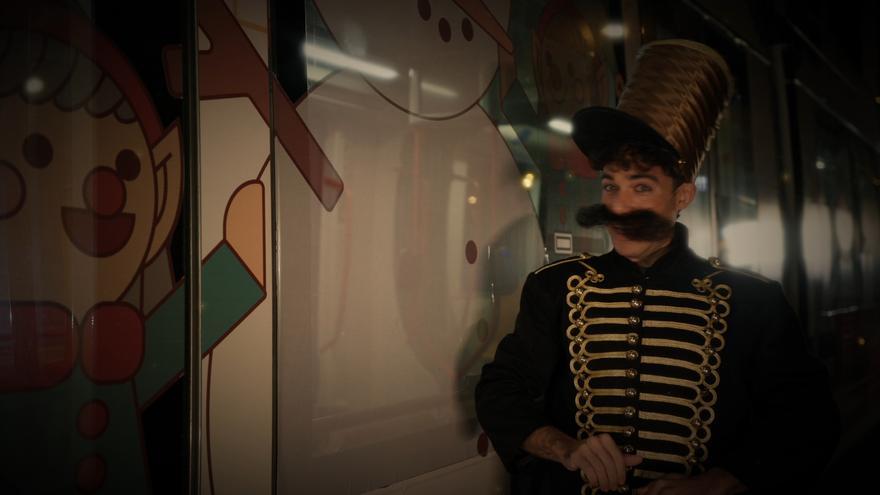 Sigue la estela del tranvía por la Zaragoza más navideña