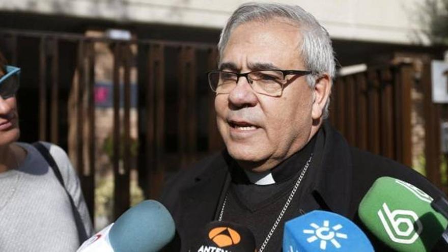 El arzobispo de Granada rehúsa hablar de los abusos sexuales porque &quot;todo está dicho&quot;