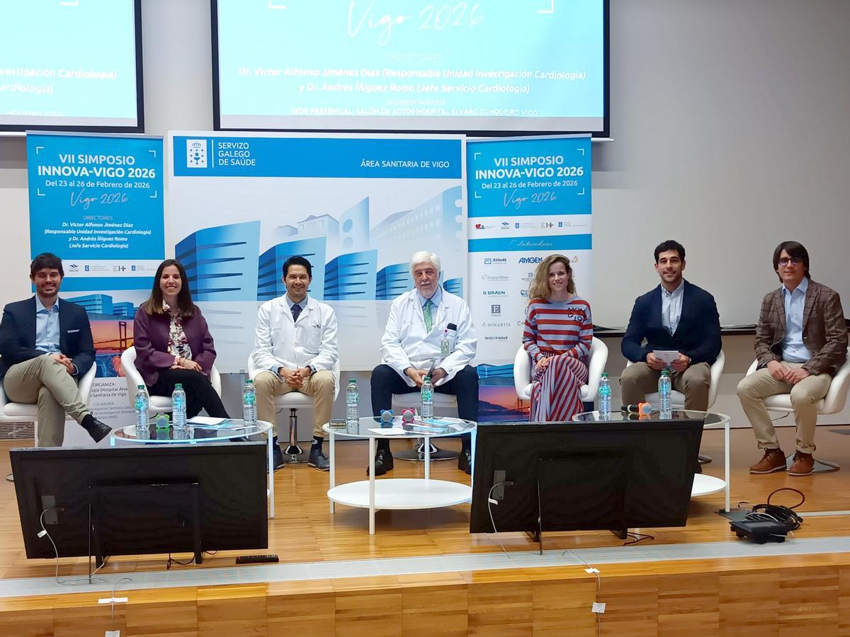 Asistentes al foro en el Álvaro Cunqueiro.