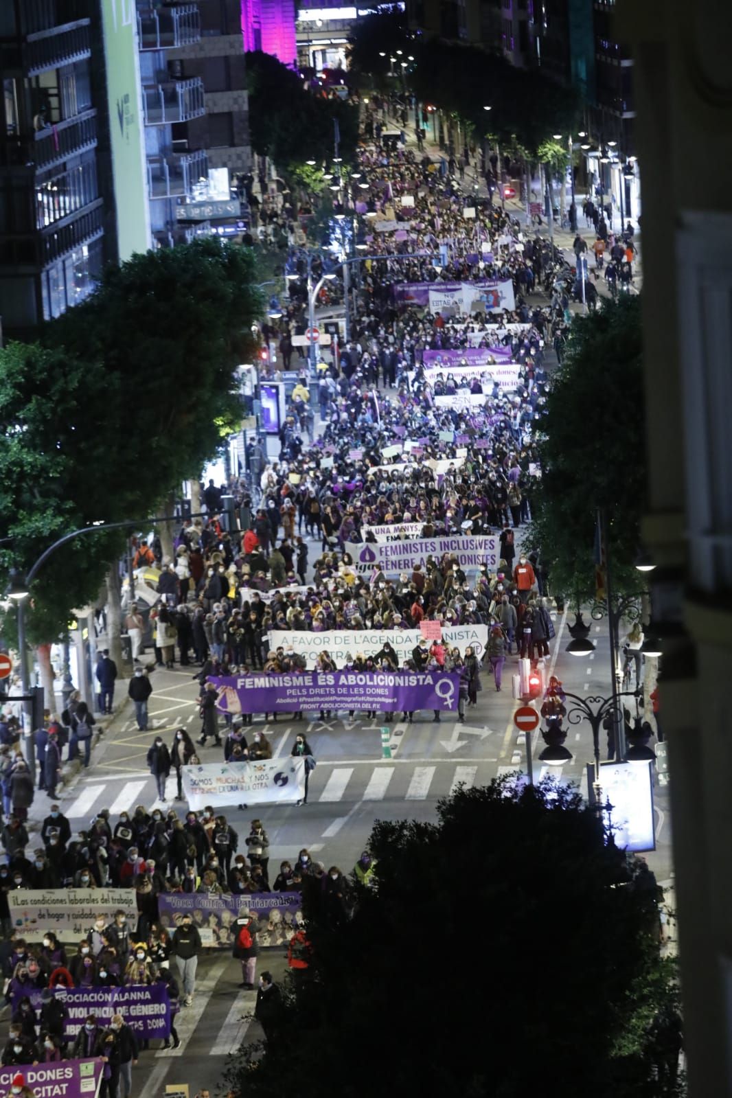 Manifestación 25N en València contra la violencia machista