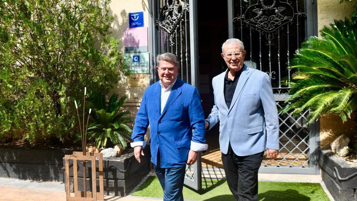 Trillo pide en Murcia declarar el estado de excepción en Ceuta y acusa a Sánchez de dejar la ciudad «ocupada»