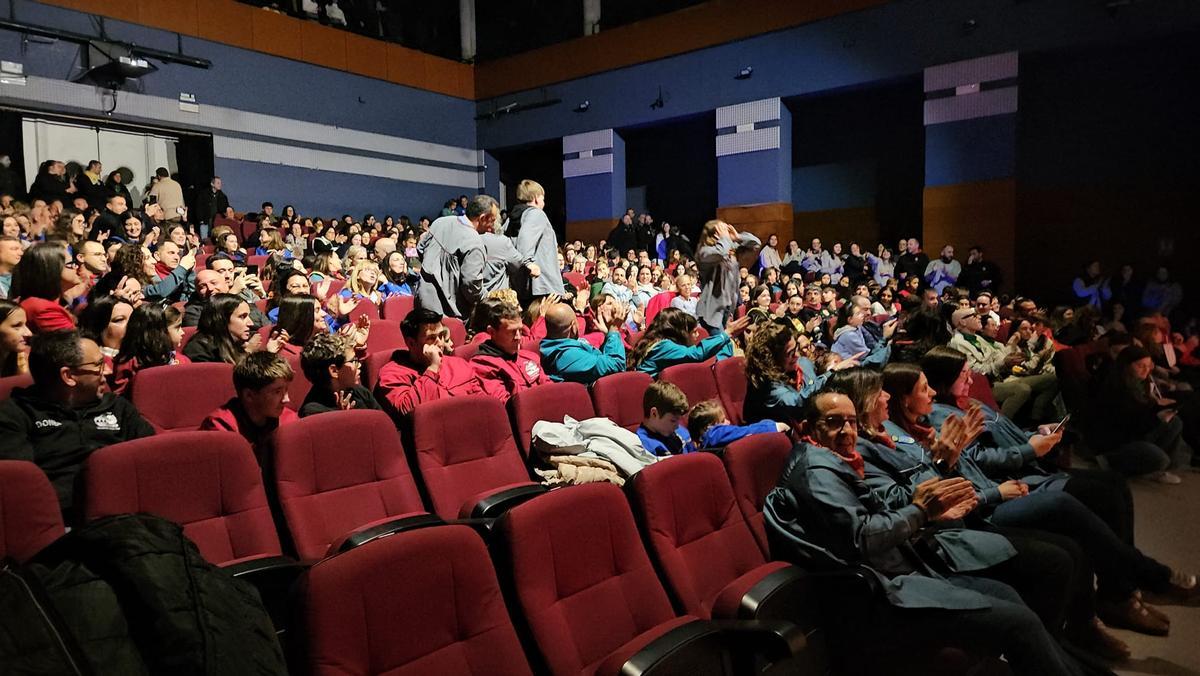Las mejores imágenes de la Exposició del Ninot de Tavernes de la Valldigna Las mejores imágenes de la Exposició del Ninot de Tavernes de la Valldigna