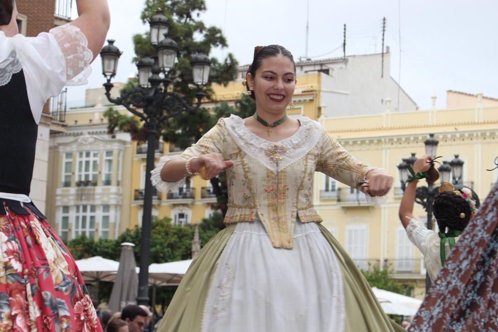 Estreno de los Balls al Carrer de las Fallas 2020