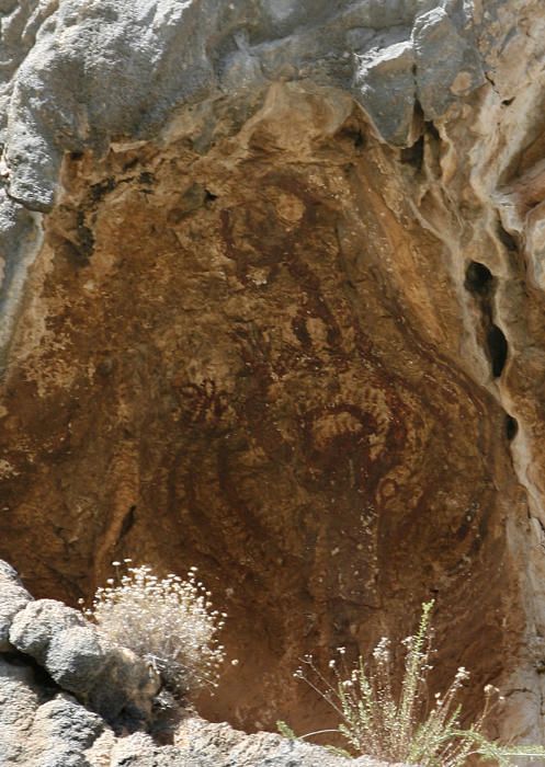 El yacimiento arqueológico de Castell de Castells alberga una de las expresiones más importantes del Neolítico en la Península Ibérica reconocida por la UNESCO.