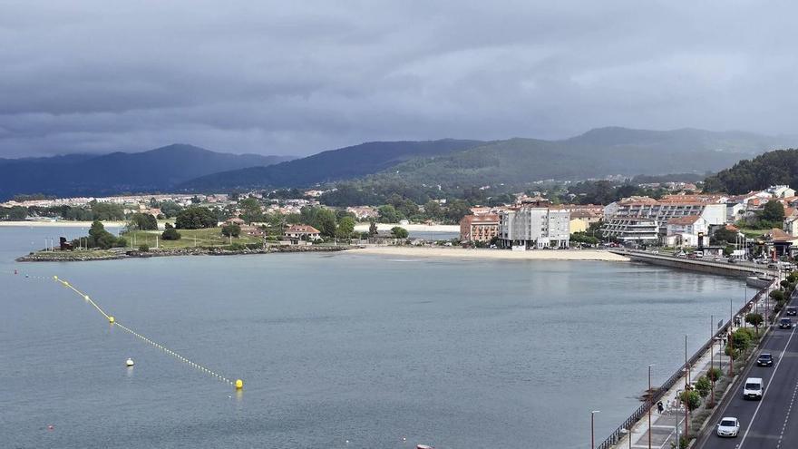 Baiona prohíbe el baño por cuarta vez este verano en una de sus playas