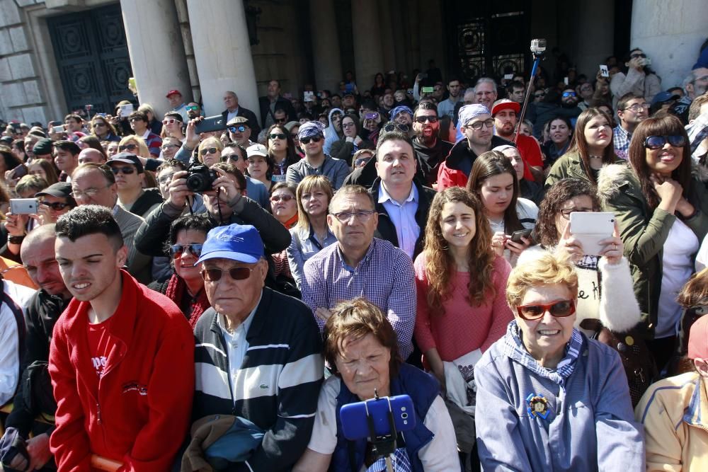 Búscate en la mascletà del 13 de marzo