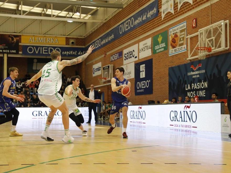 Alberto Menéndez analiza la derrota (80-81) del Alimerka Oviedo Baloncesto ante el Amics Castelló: Calamitoso final