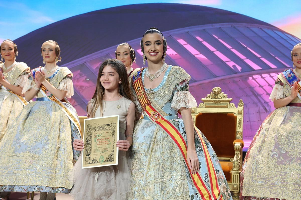 Sira recibió el "bunyol" de su abuelo