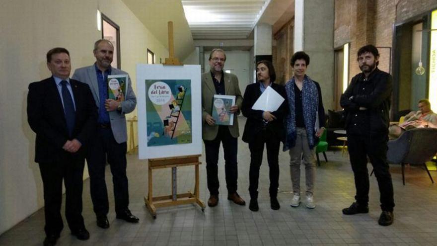 Más de 65 casetas llenarán la plaza del Pilar en la XXV Feria del Libro