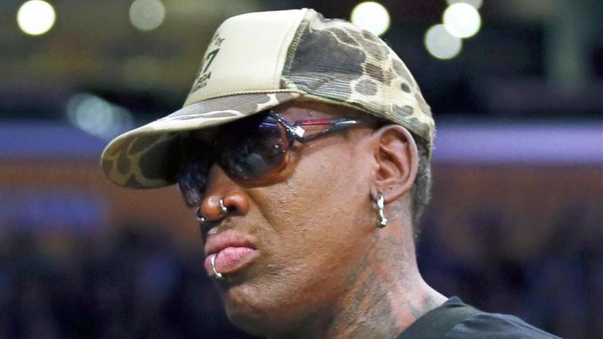 Rodman sale del centro en el que ingresó por alcholismo