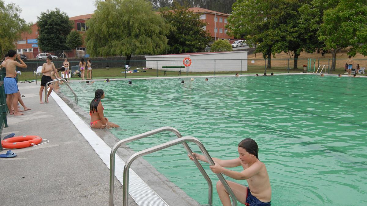 Piscinas municipales en A Estrada.