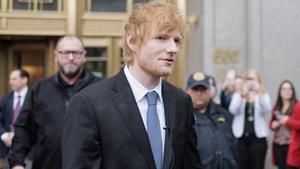 El cantante Ed Sheeran gana un juicio por plagio.