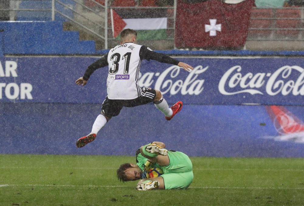 Eibar - Valencia, en imágenes