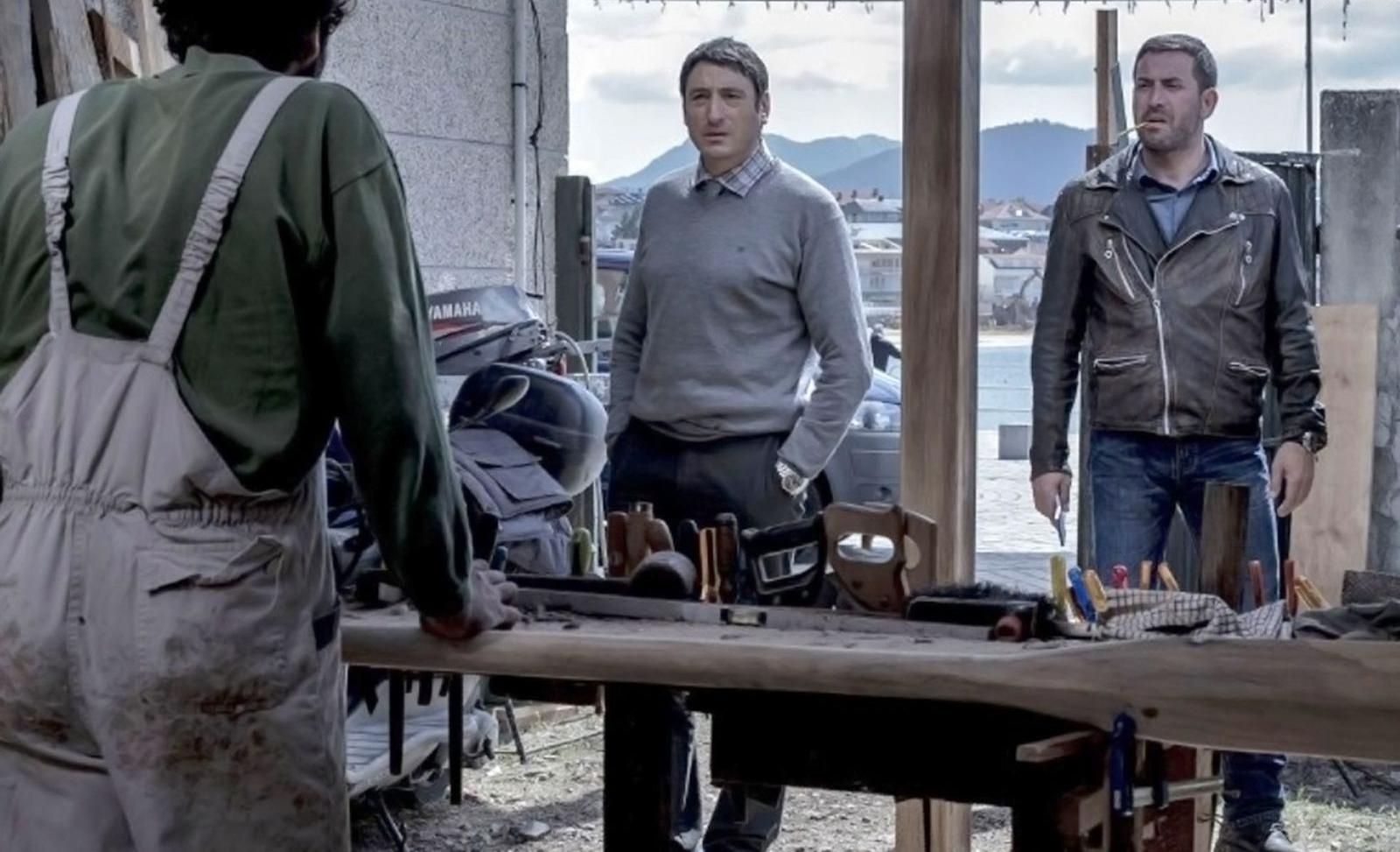 Carmelo Gómez e Antonio Garrido nun fotograma de  A praia dos afogados (Gerardo Herrero, 2015). | ARQUIVO