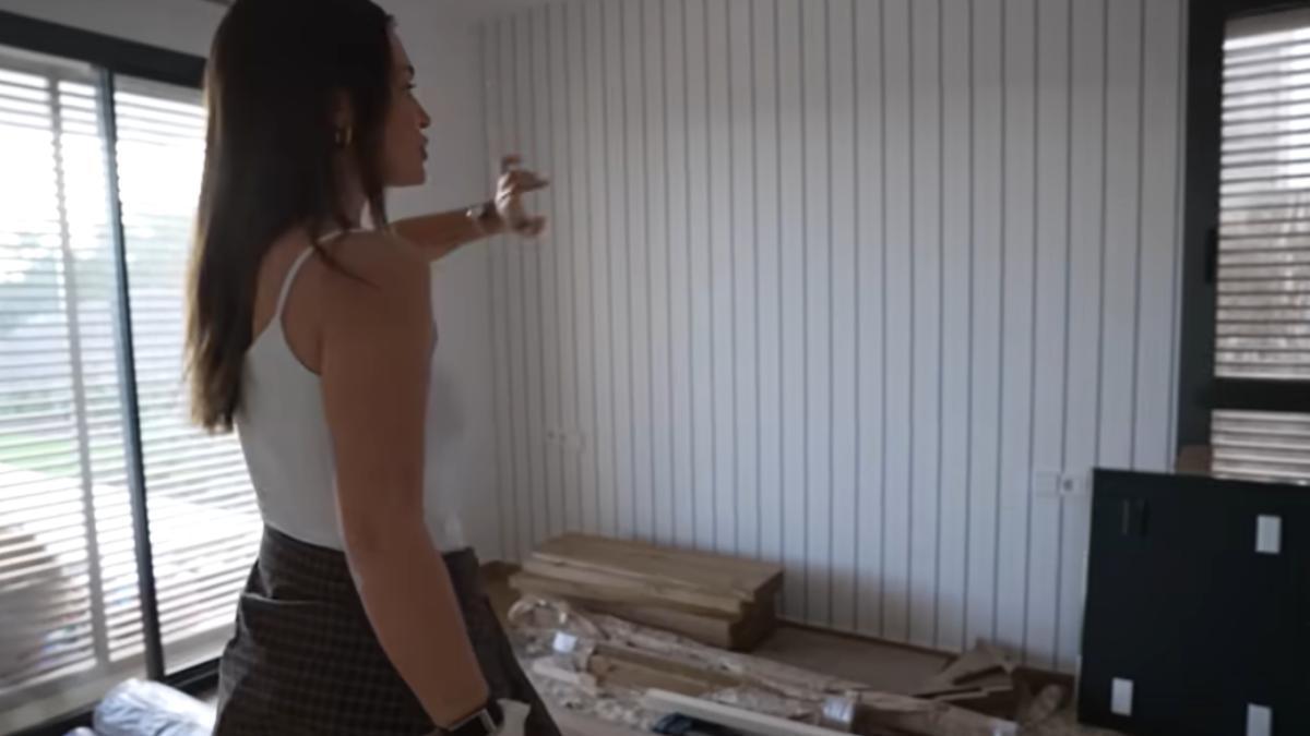 Laura Escanes enseña su habitación en Menorca