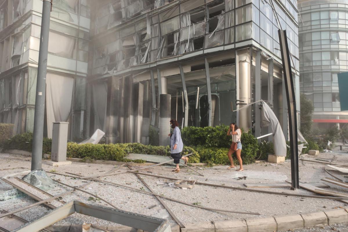 Exploten uns magatzems al port de Beirut