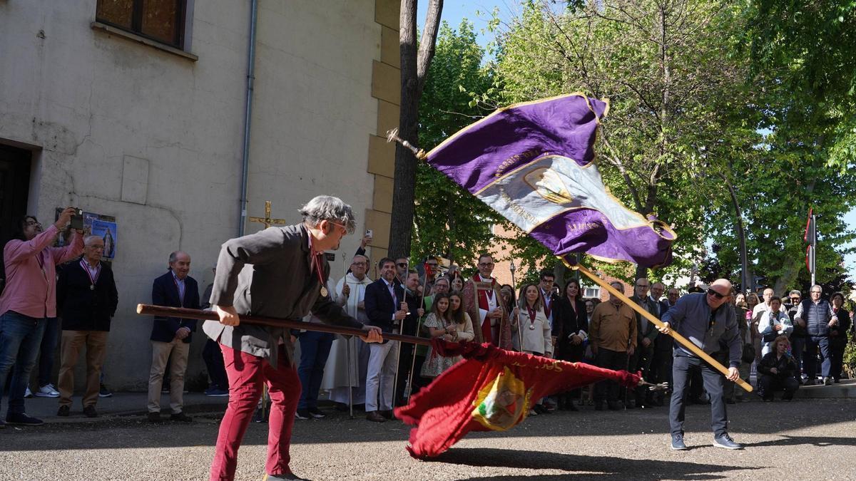 Baile de pendones por la festividad de San Marcos