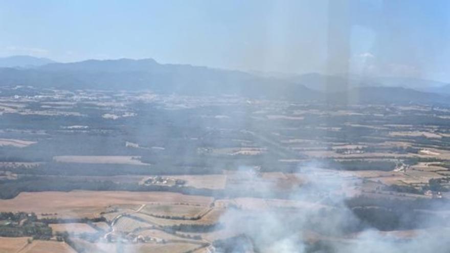 Investiguen les causes del foc de Vilademuls, que ha cremat almenys 8,7 hectàrees