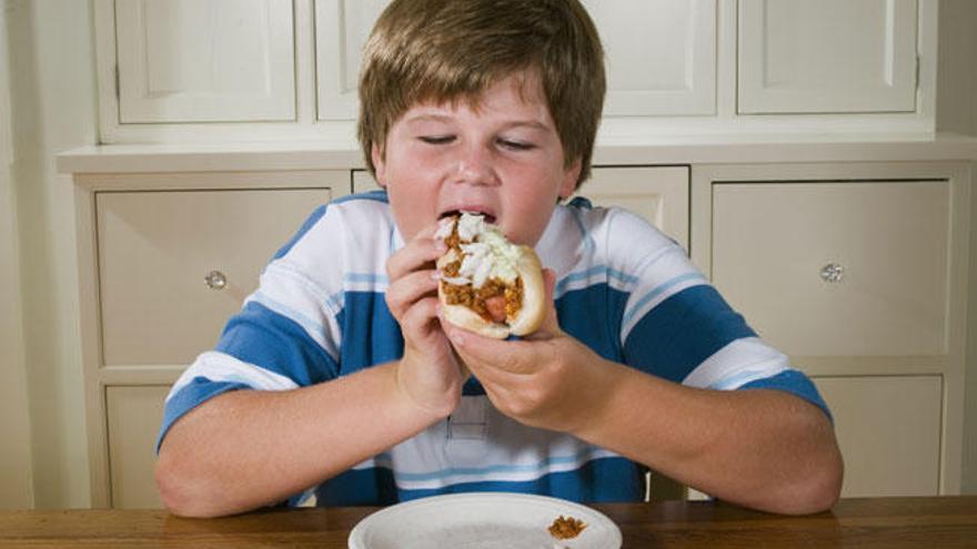 Casi la mitad de los niños de entre 6 y 9 años en España sufre sobrepeso.