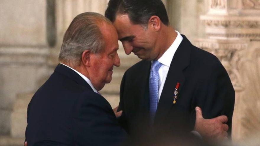 Don Juan Carlos: &quot;El rey ha sabido ganarse el respeto de los españoles&quot;