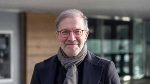 Senén Barro, director científico do Citius e catedrático da USC, presentará o seu novo libro en Santiago o 4 de marzo.