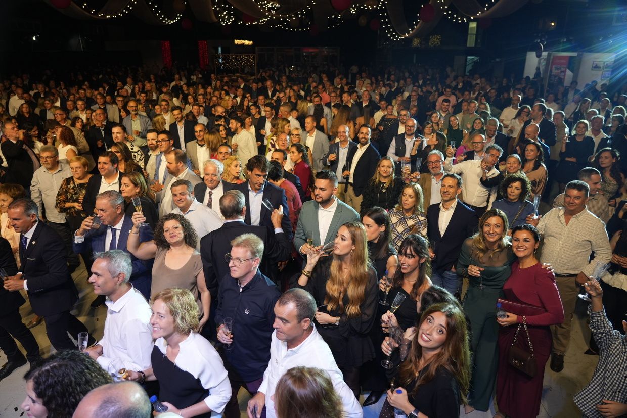 Galería de fotos de la gala del 50º aniversario de Grúas Tomás en Vila-real