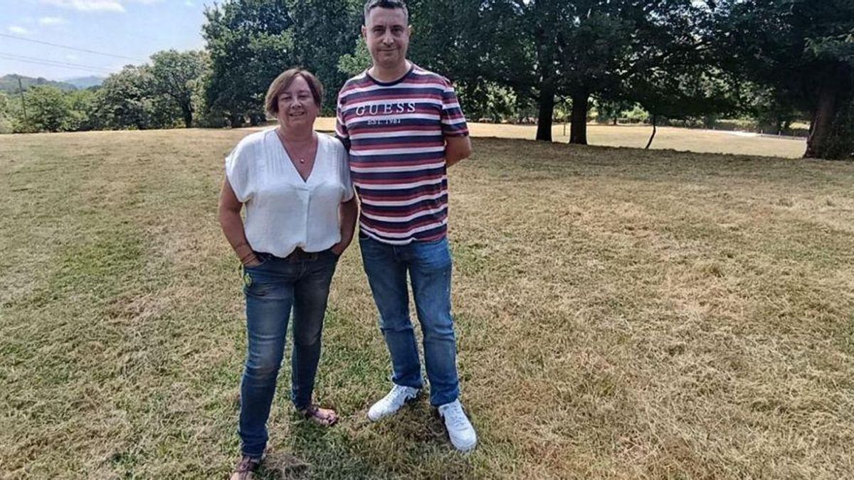Ana Nosti y Javier Rodríguez en el prao de La Sabotiella