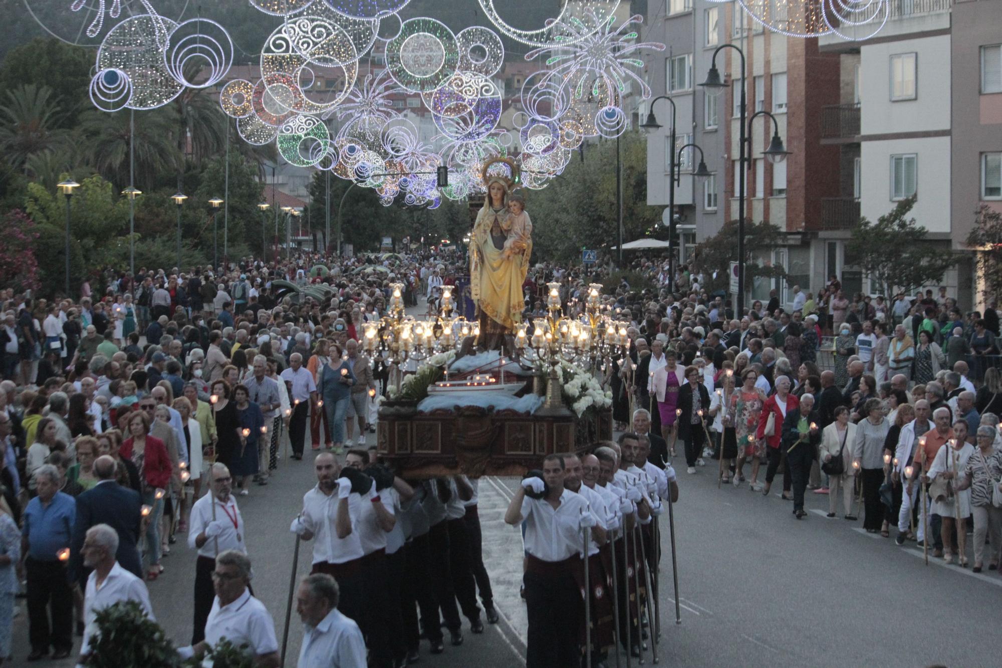 La procesión de las Festas do Cristo de Cangas