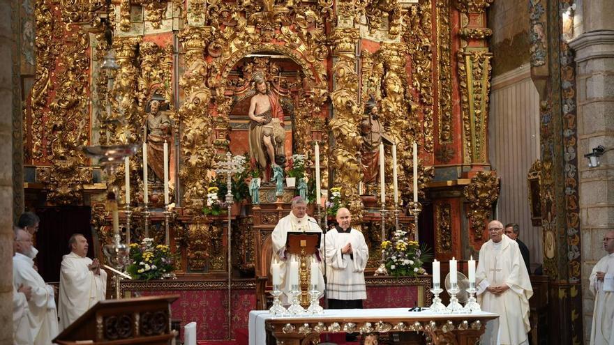 Badajoz conmemora a San Juan Bautista, patrón de la archidiócesis, en una un solemne acto en la catedral