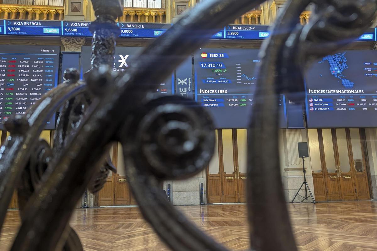 Interior del Palacio de la Bolsa de Madrid.