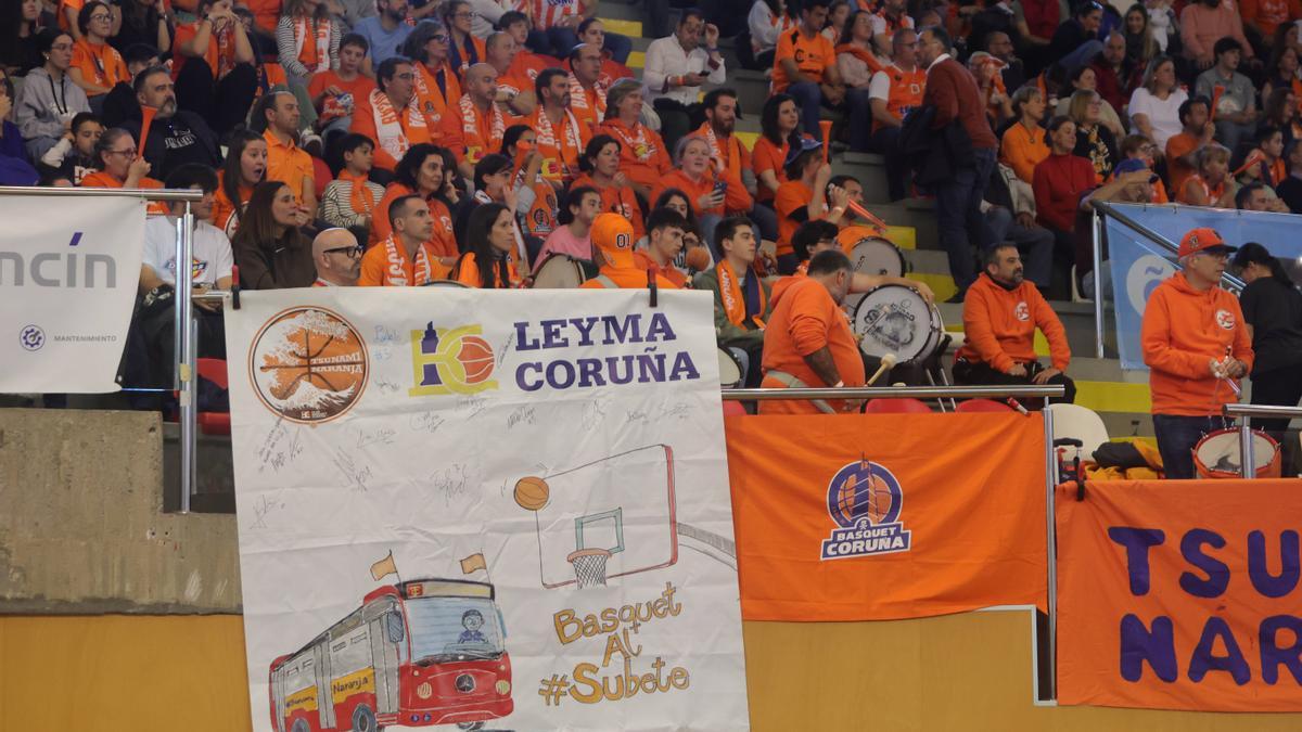 Baloncesto.Leyma Coruña-Amics Castellò en el pabellón de Riazor