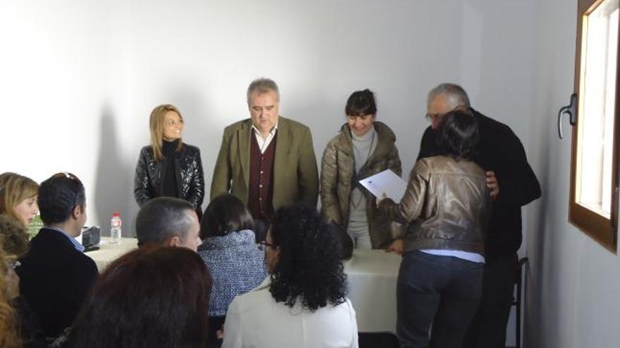 Desarrollo del acto de clausura del taller de empleo Roales-Zamora.