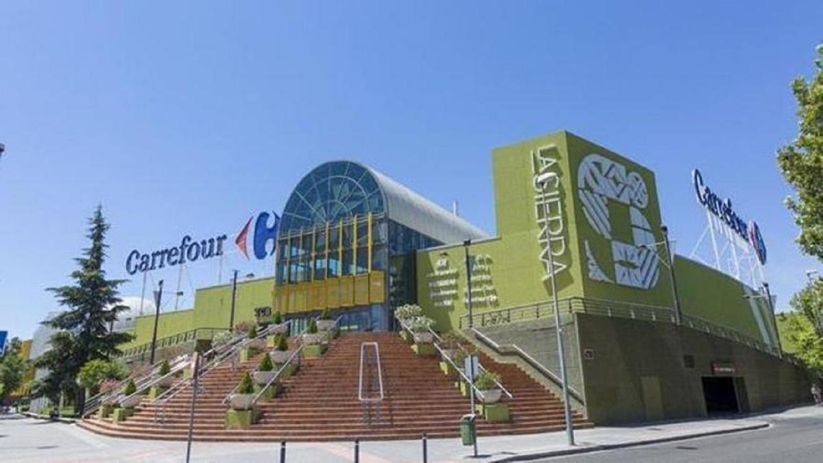 El centro comercial La Sierra.