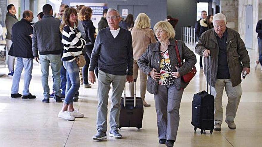 Viatgers a l&#039;aeroport, ahir al matí.