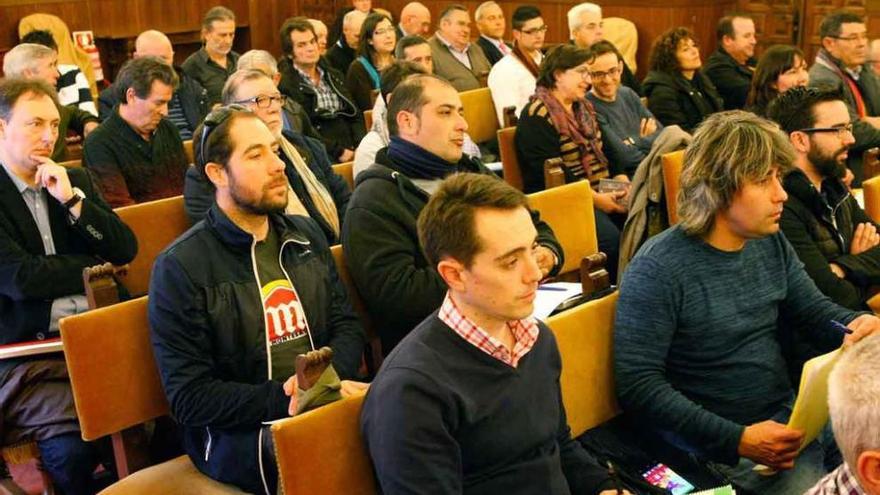 El alcalde de Benavente, Luciano Huerga, y el concejal Jesús Nieto, ayer en el Consorcio Provincial.