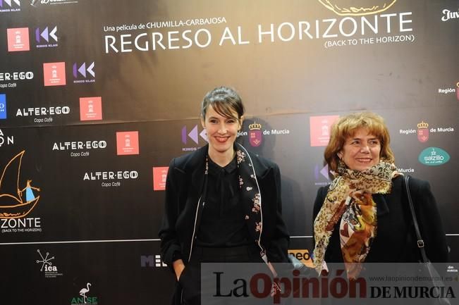 Estreno de 'Regreso al horizonte' en el cine Rex