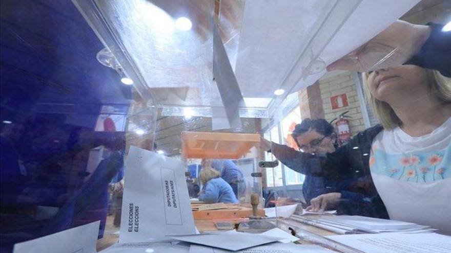 La participación sube 4,6 puntos en España