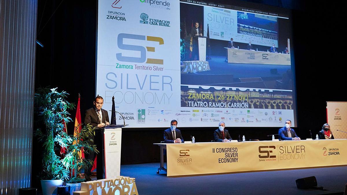 Francisco José Requejo, durante su intervención en la inauguración del congreso sobre “silver economy”.