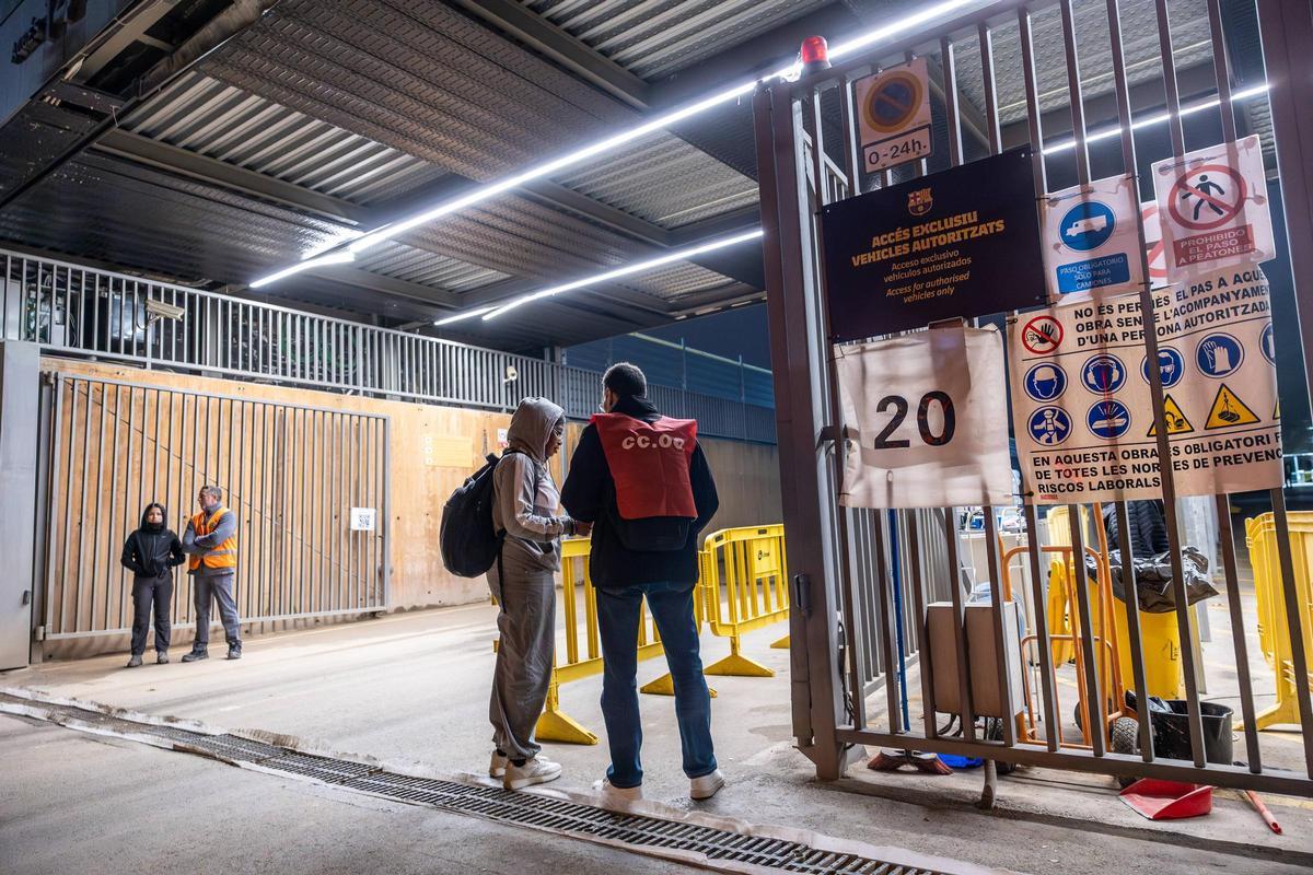 Los sindicatos van al Camp Nou a asesorar a los trabajadores de las obras